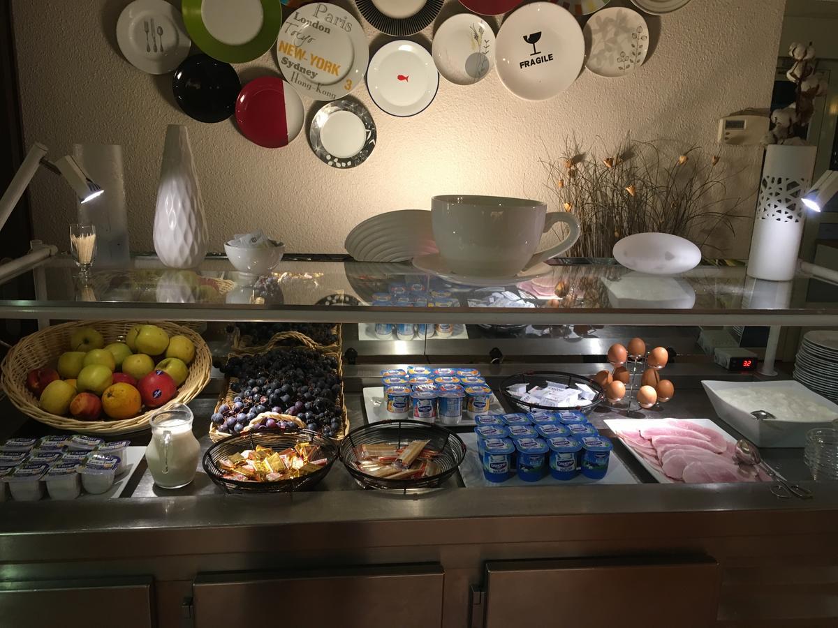 Hotel & Restaurant Heliotel Монферье-сюр-Ле Экстерьер фото